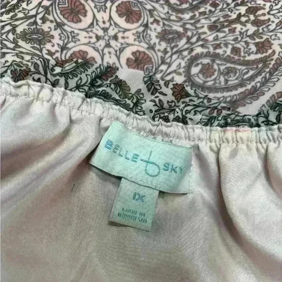 BELLE & SKYE RUFFLE COLD SHOULDER SHEER SLEEVE HALTER SUMMER BLOUSE SIZE 1X 💗 - Picture 8 of 10